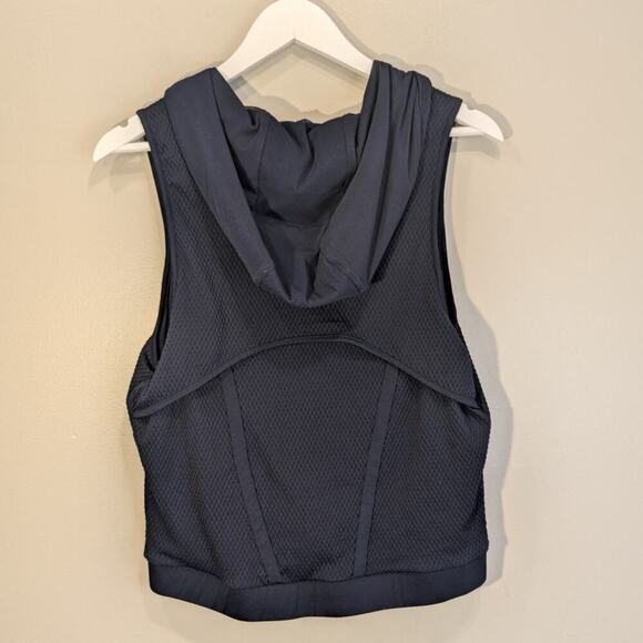 Lucky In Love Vest Hood Athletic Athleisure Running Hiking Biking - Size M - Picture 4 of 8